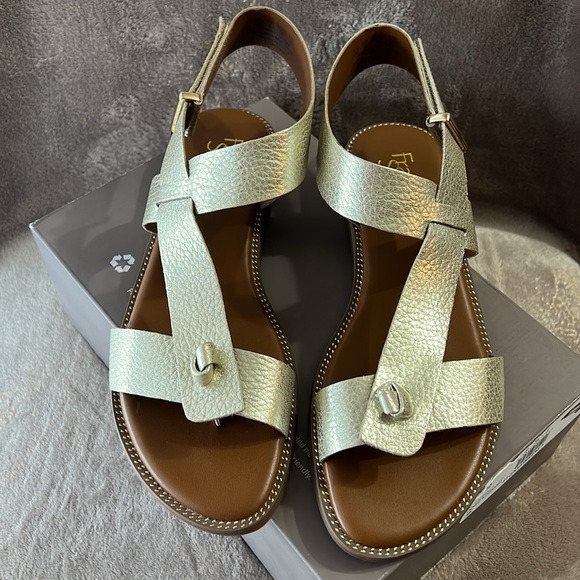 New Franco Sarto L GLENNI, GOLD LE Sandals - Picture 3 of 12